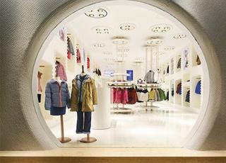 昆明童装店装修 为孩子打造购物城堡