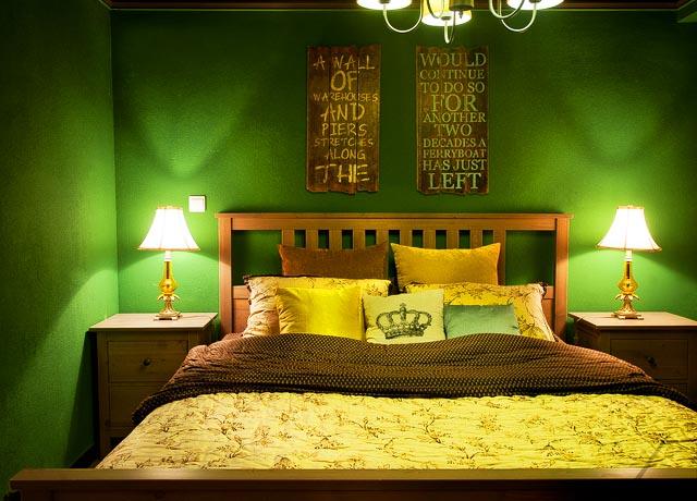 从《借东西的小人》看顶级田园风